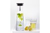 sklenena karafa domaca limonada sitko varne sklo 