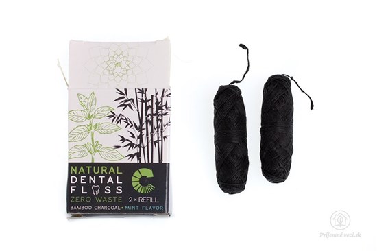 bioplast PLA rozložiteľná dentalna zubna nit kompostovatelna bambusove uhlie vegan vyrobok mätová vôňa sklenený obal bez obalu